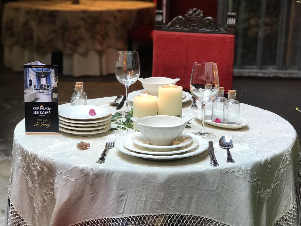 Casa Palacio Jerezana Jerez de la Frontera Bagian luar foto